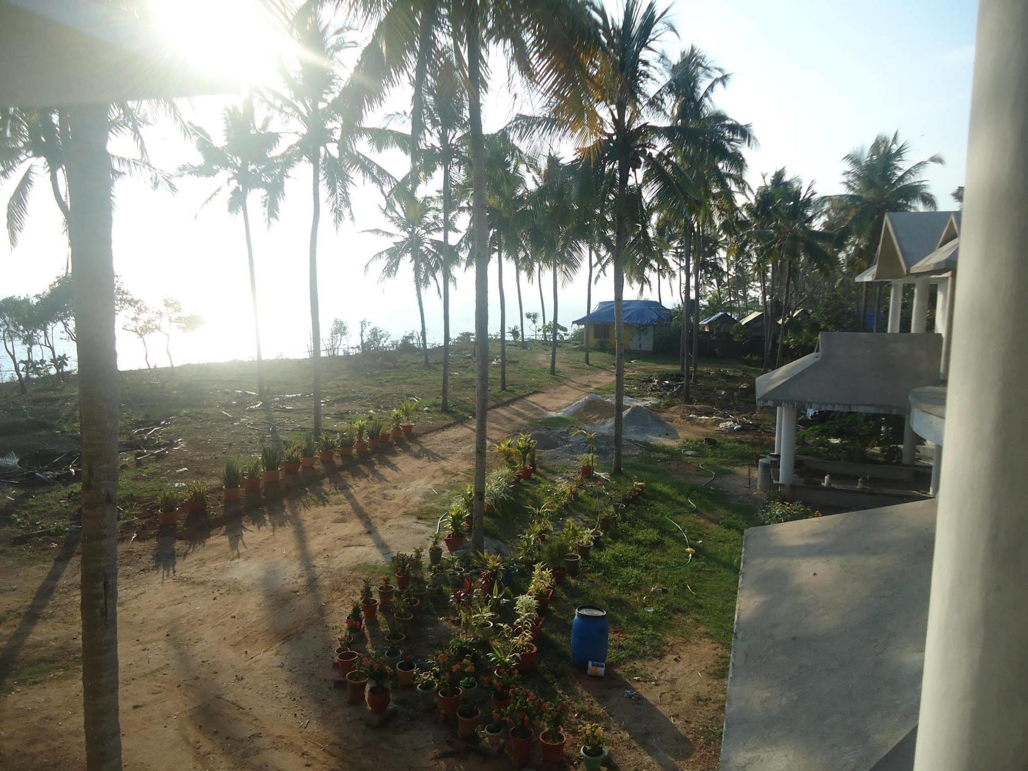 Bamboo Village Varkala Exterior foto